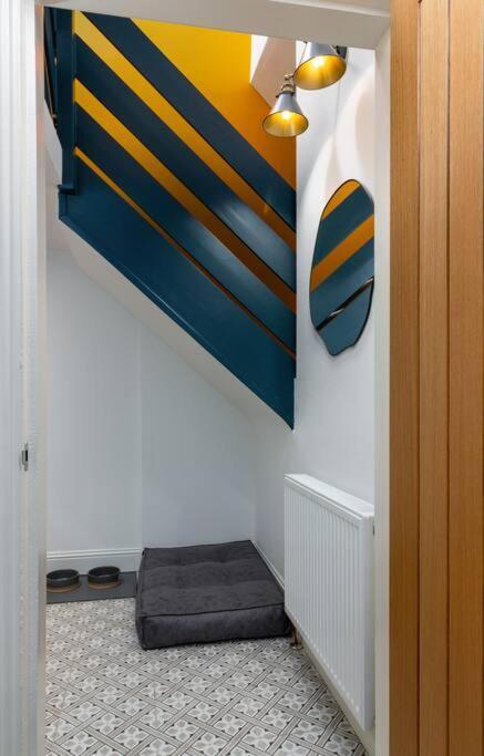 The Stylish 3-Bedroom Maisonette Retreat Стерлинг Экстерьер фото